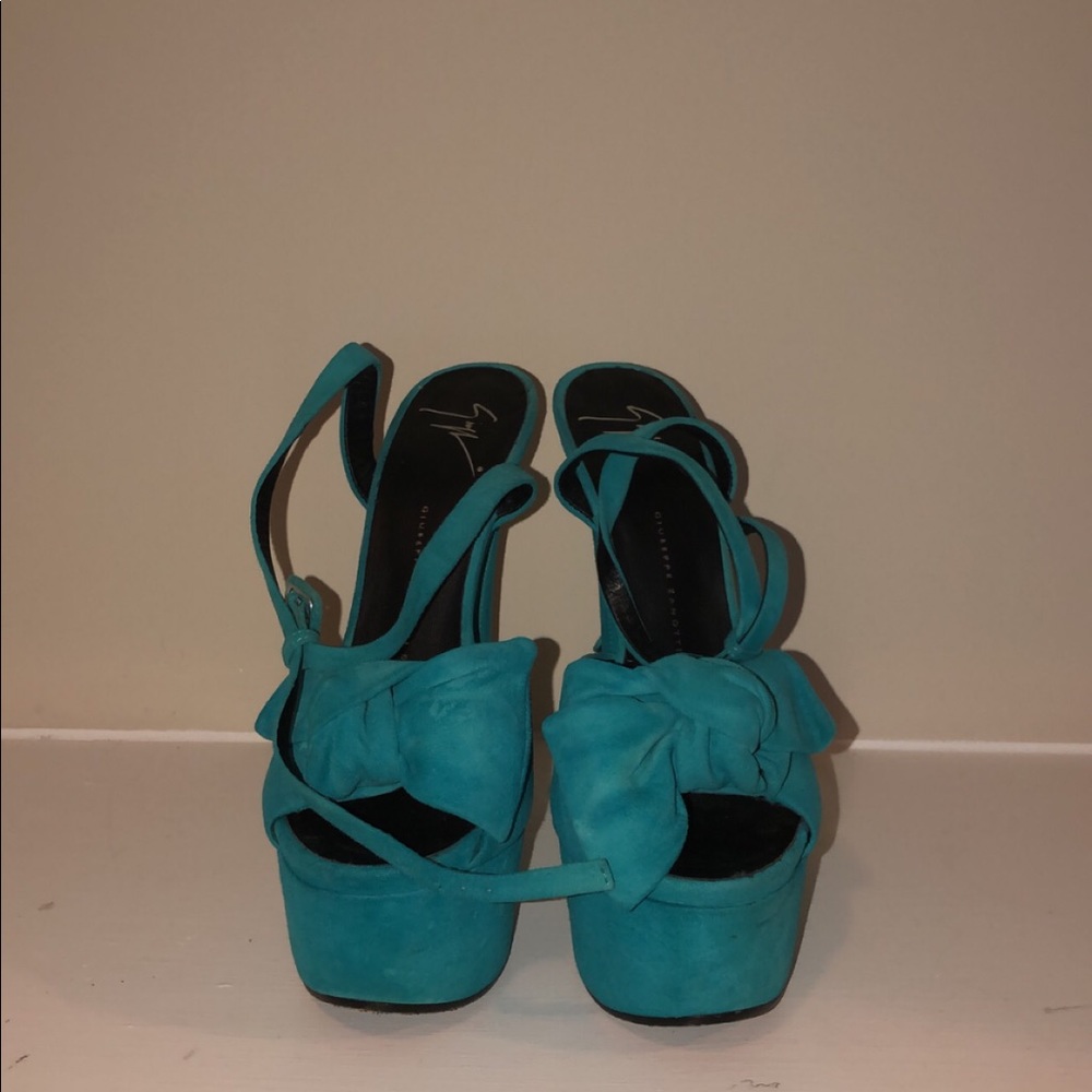 Giuseppe Zanotti suede platform sandal